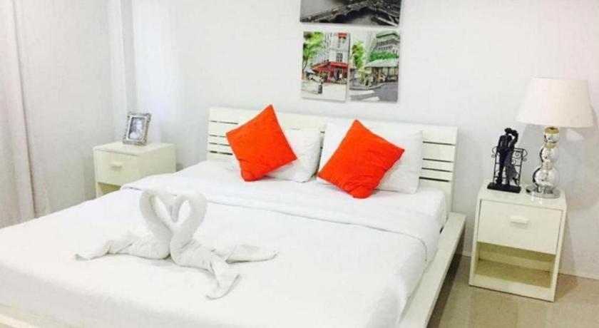 Chic Hotel Suratthani Surat Thani Exterior foto